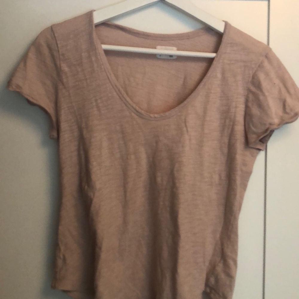 Scoop neck tee